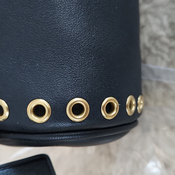 NWT IOP Coach Black Leather Nolita Barrell Bag With Grommets 🖤🎁🌙 - Picture 5 of 16